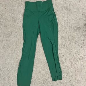Lululemon size 4 base pace leggings
